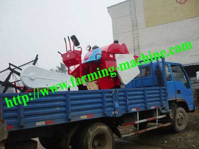 the_middle_rice_harvester_loading_2
